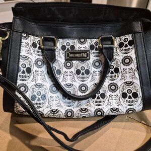 Loungefly Disney Pirates of the Caribbean Sugar Skull Satchel Bag - Rare